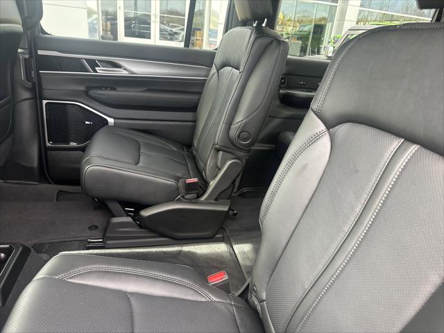 2026 Jeep Grand Wagoneer Limited Altitude 4x4