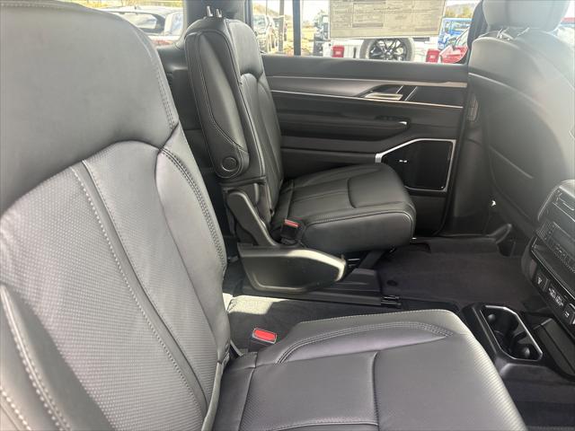 2026 Jeep Grand Wagoneer Limited Altitude 4x4