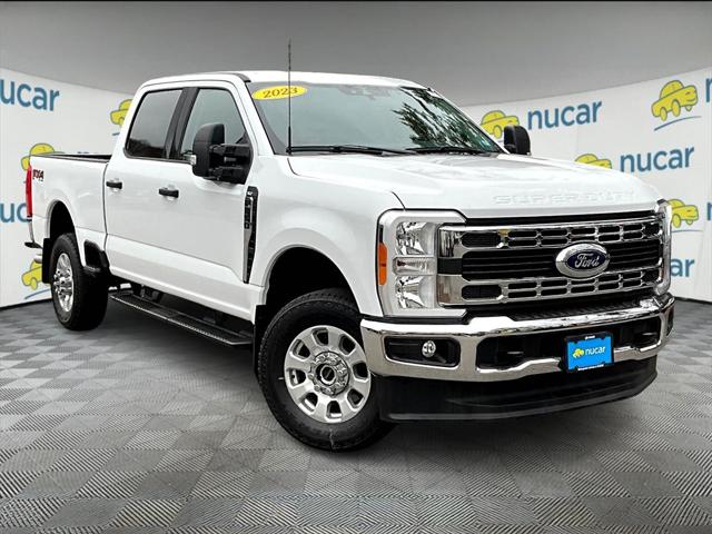 2023 Ford F-350 XLT