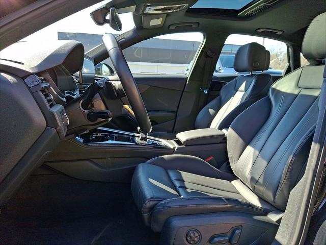 2023 Audi A4 Premium Plus 45 TFSI S line quattro S tronic