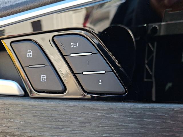 2023 Audi A4 Premium Plus 45 TFSI S line quattro S tronic