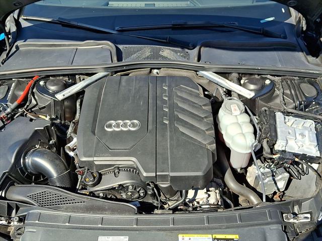 2023 Audi A4 Premium Plus 45 TFSI S line quattro S tronic