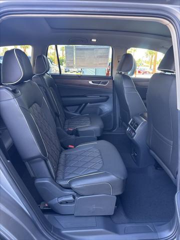 2026 Volkswagen Atlas SEL Premium R-Line