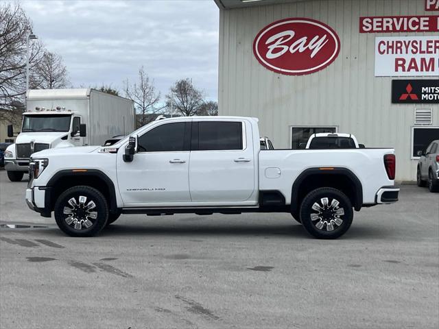 2024 GMC Sierra 2500HD 4WD Crew Cab Standard Bed Denali