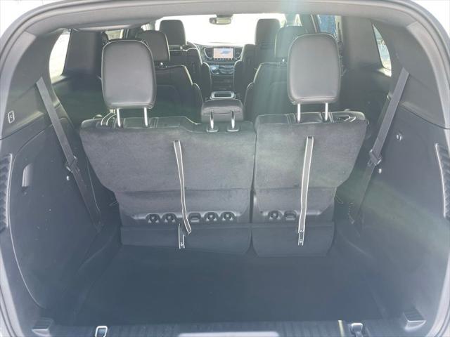 2026 Chrysler Pacifica Select AWD