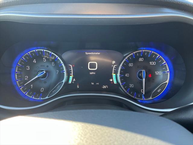 2026 Chrysler Pacifica Select AWD