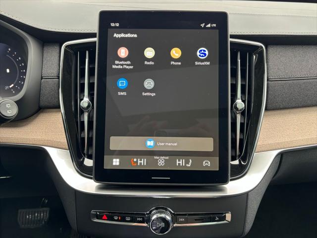 2026 Volvo XC90 Plus, B6 AWD Gas (mild hybrid), Gasoline, Bright, 7 Seats