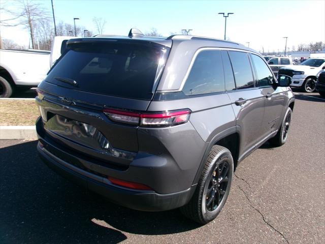 2026 Jeep Grand Cherokee Altitude 4x4