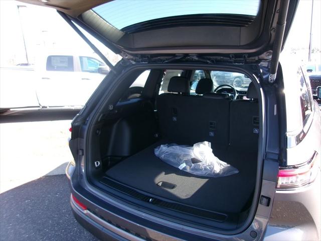 2026 Jeep Grand Cherokee Altitude 4x4