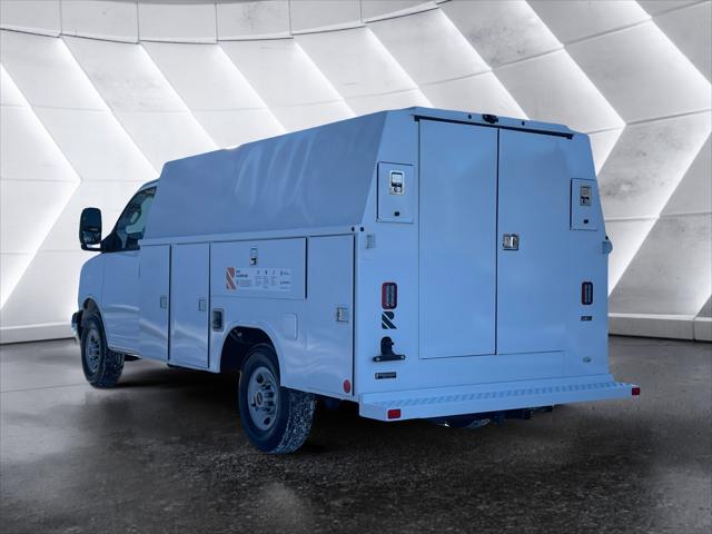 2026 GMC Savana Cutaway Work Van