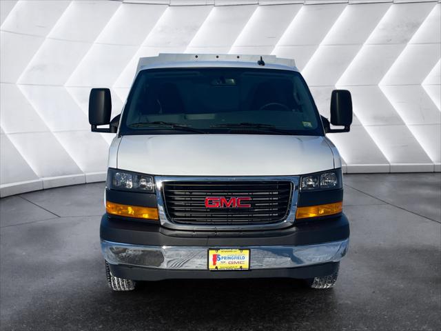 2026 GMC Savana Cutaway Work Van