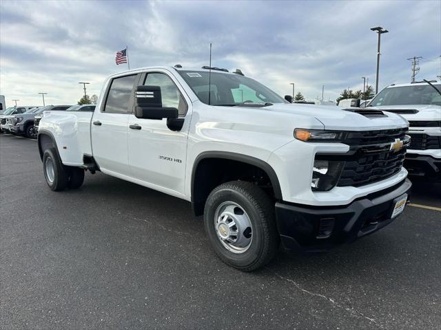 2026 Chevrolet Silverado 3500HD Crew Cab, Long Bed, WT Dual Rear Wheel, RWD