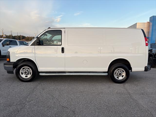 2024 GMC Savana Cargo RWD 2500 Regular Wheelbase Work Van