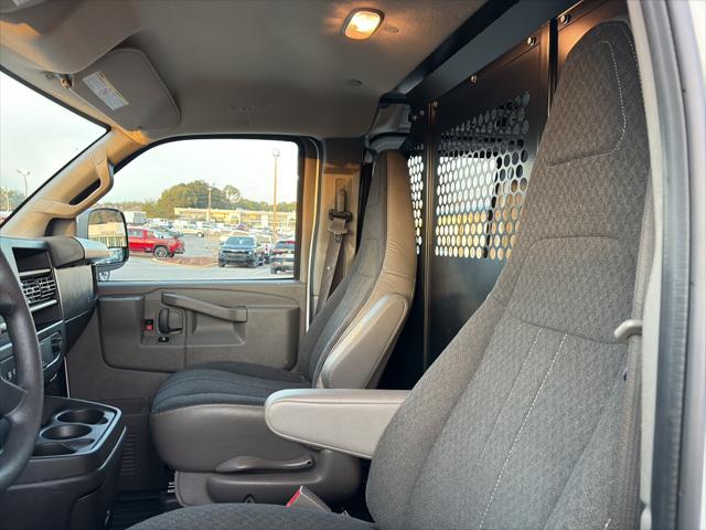 2024 GMC Savana Cargo RWD 2500 Regular Wheelbase Work Van