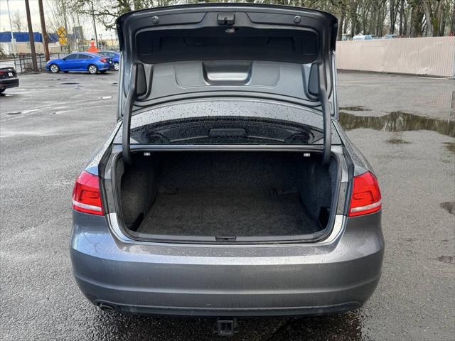 2013 Volkswagen Passat 2.0L TDI SE