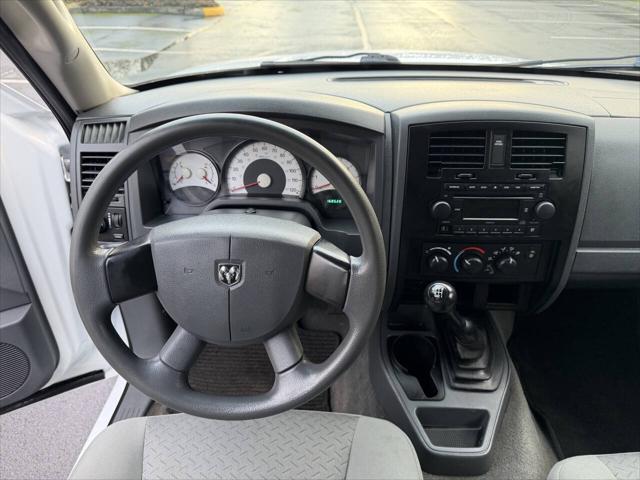 2007 Dodge Dakota ST