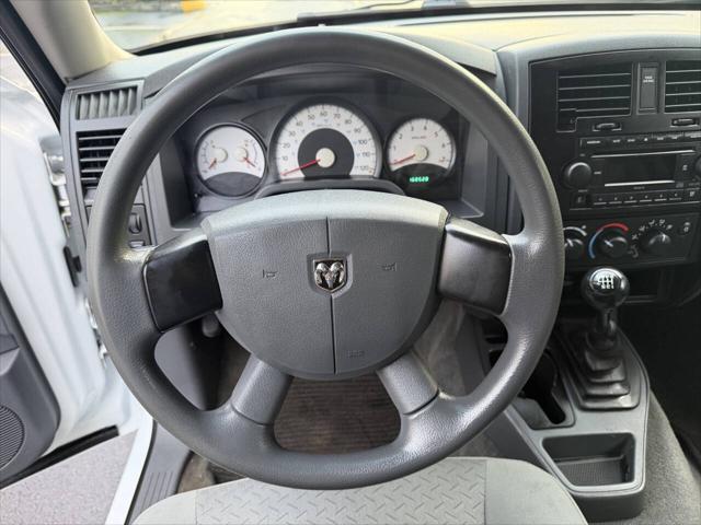 2007 Dodge Dakota ST