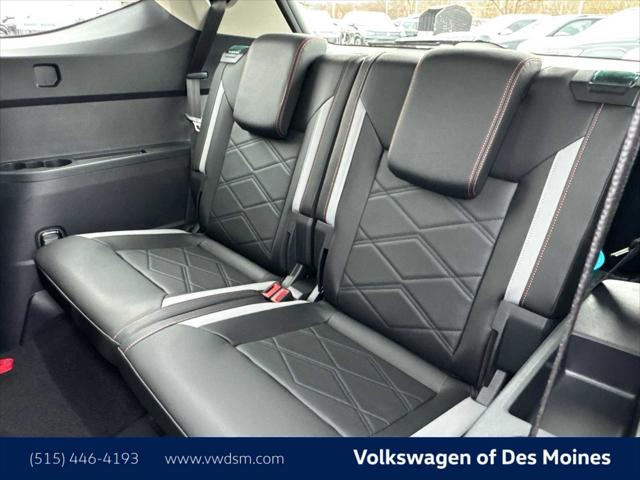 2026 Volkswagen Atlas Peak Edition