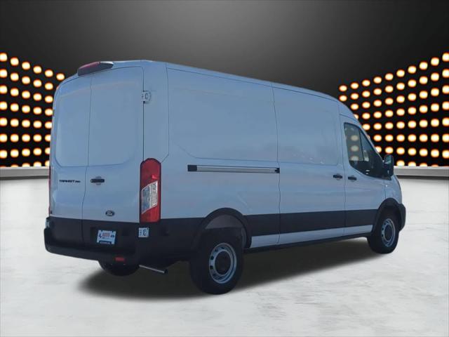 2026 Ford Transit Cargo Van T-250 148 Med Rf 9150 GVWR RWD