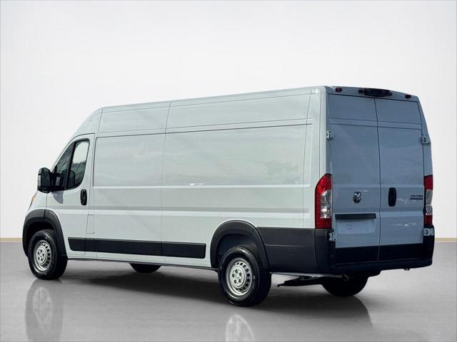 2026 Ram ProMaster Cargo Van Tradesman High Roof 159" WB EXT w/Pass Seat