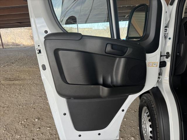 2026 Ram ProMaster Cargo Van Tradesman High Roof 159" WB EXT w/Pass Seat