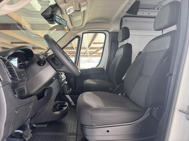 2026 Ram ProMaster Cargo Van Tradesman High Roof 159" WB EXT w/Pass Seat