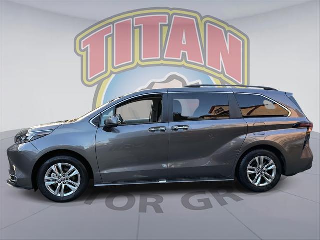 2024 Toyota Sienna XLE [1]