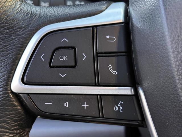 2024 Toyota Sienna XLE [19]