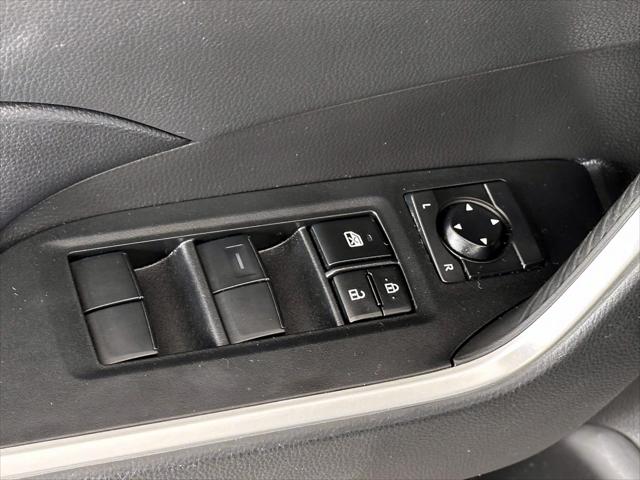 2023 Toyota RAV4 LE [8]