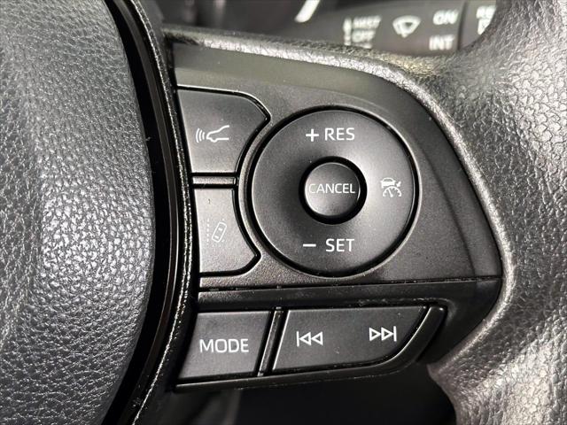 2023 Toyota RAV4 LE [18]