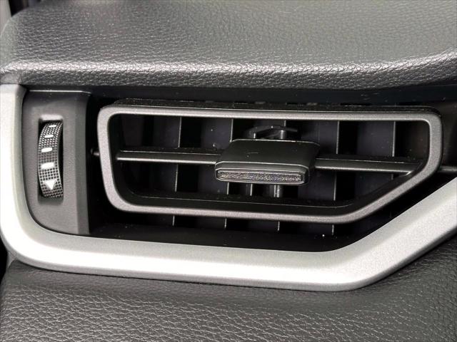 2023 Toyota RAV4 LE [27]