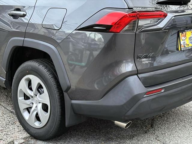 2023 Toyota RAV4 LE [7]