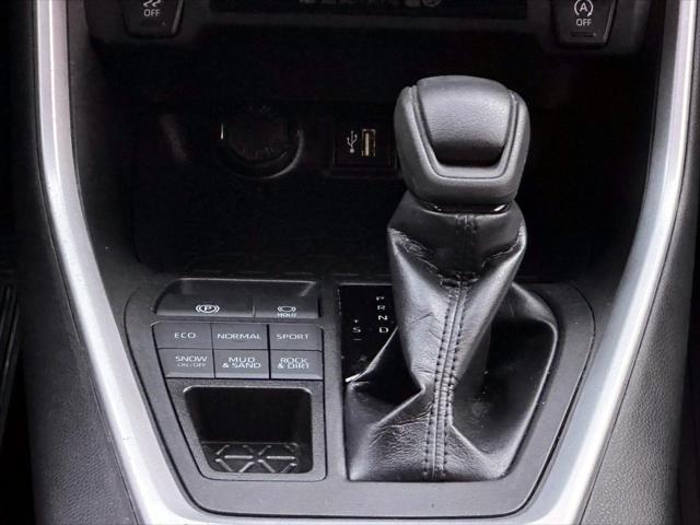 2023 Toyota RAV4 LE [16]