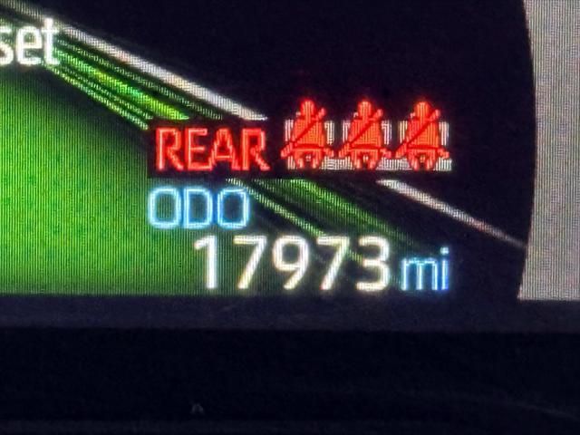 2023 Toyota RAV4 LE [28]