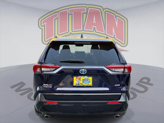 2023 Toyota RAV4 Prime XSE [3]