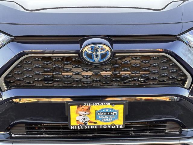 2023 Toyota RAV4 Prime XSE [8]