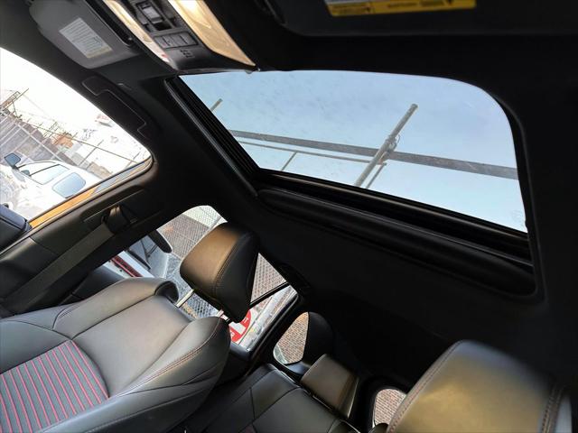 2023 Toyota RAV4 Prime XSE [13]