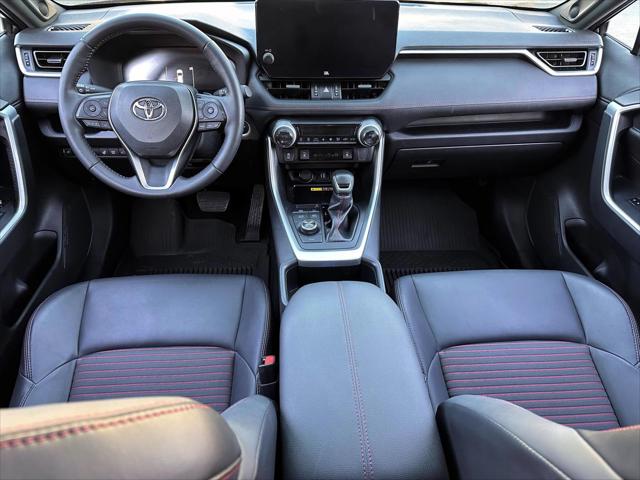 2023 Toyota RAV4 Prime XSE [17]