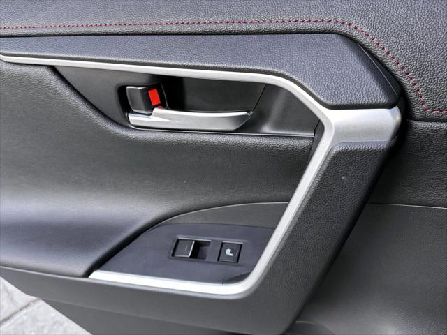 2023 Toyota RAV4 Prime XSE [21]