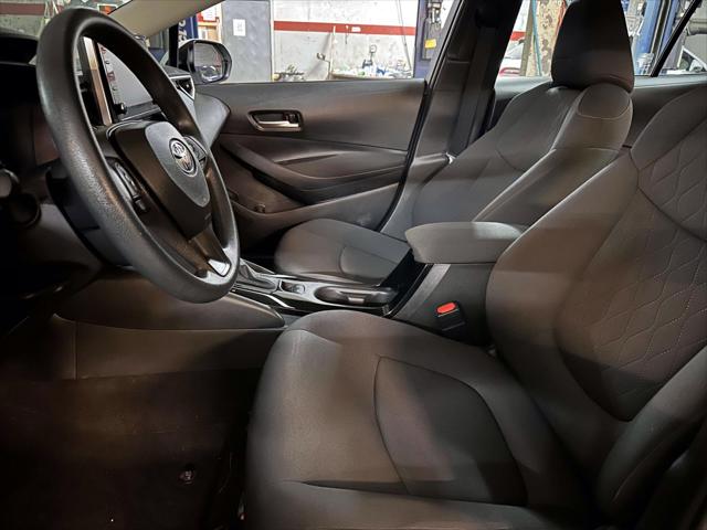 2021 Toyota Corolla LE [12]