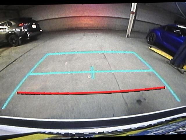 2021 Toyota Corolla LE [24]