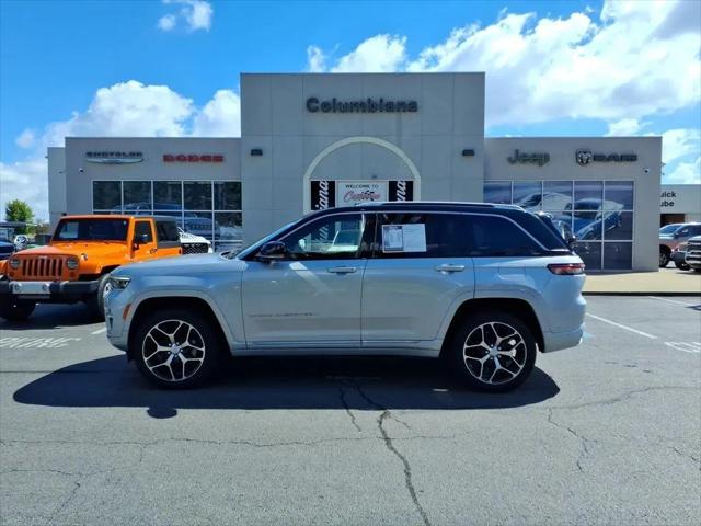 2023 Jeep Grand Cherokee Summit Reserve 4x4 for sale in Columbiana, OH
