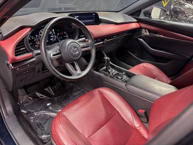 2019 Mazda Mazda3 Premium Package