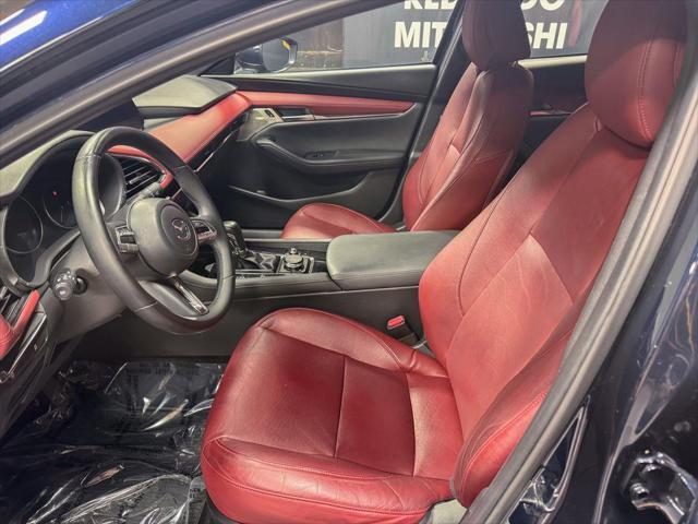 2019 Mazda Mazda3 Premium Package