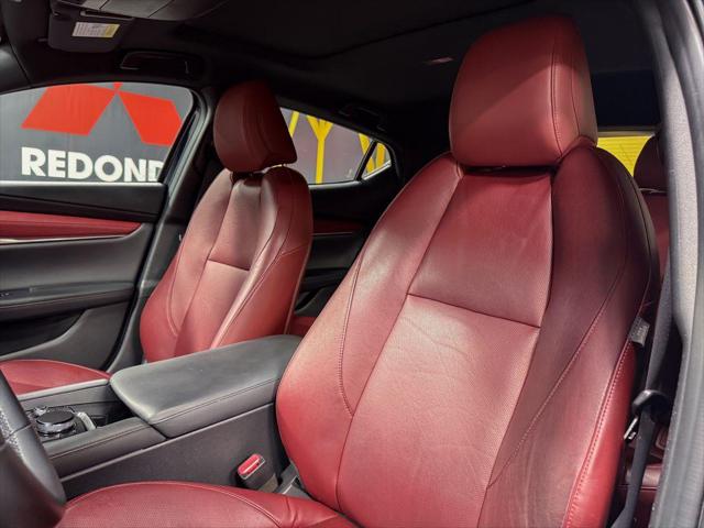 2019 Mazda Mazda3 Premium Package