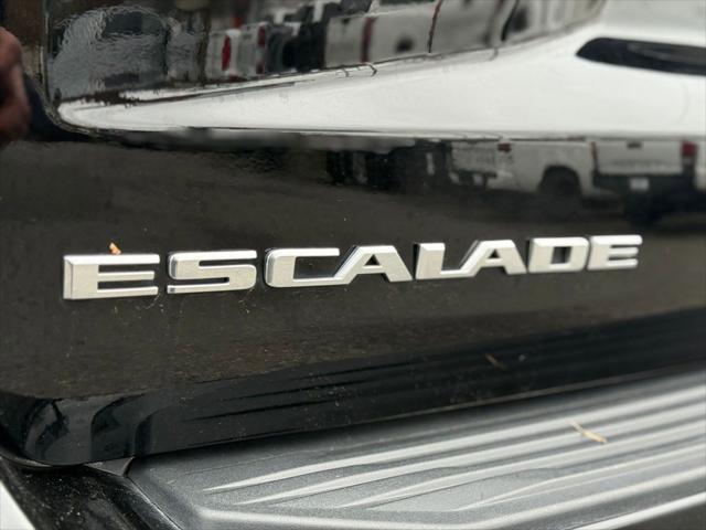2024 Cadillac Escalade Sport - Photo 11
