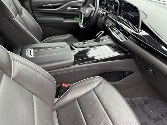 2024 Cadillac Escalade Sport - Photo 19