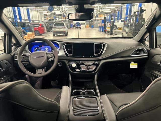 2026 Chrysler Pacifica Limited AWD