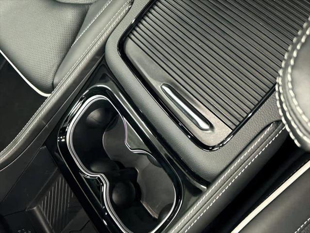 2026 Chrysler Pacifica Limited AWD