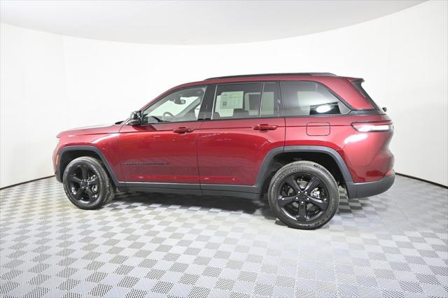 2023 Jeep Grand Cherokee Altitude 4x4